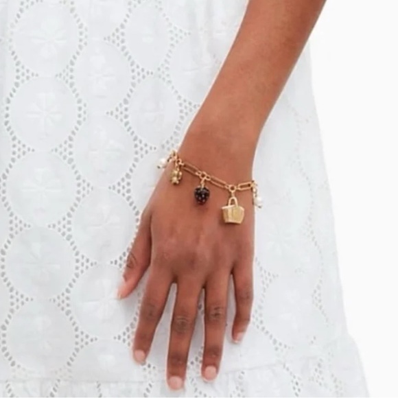 $148 Kate Spade Picnic Perfect Strawberry Charm Bracelet - Picture 2 of 6